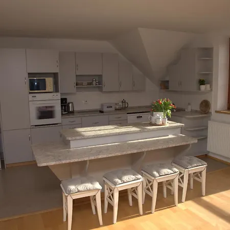 Jespanhill * Nevcehle