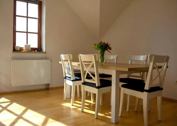 Jespanhill * Nevcehle